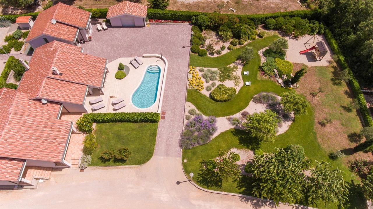 Vrh  Villa Gardena מראה חיצוני תמונה