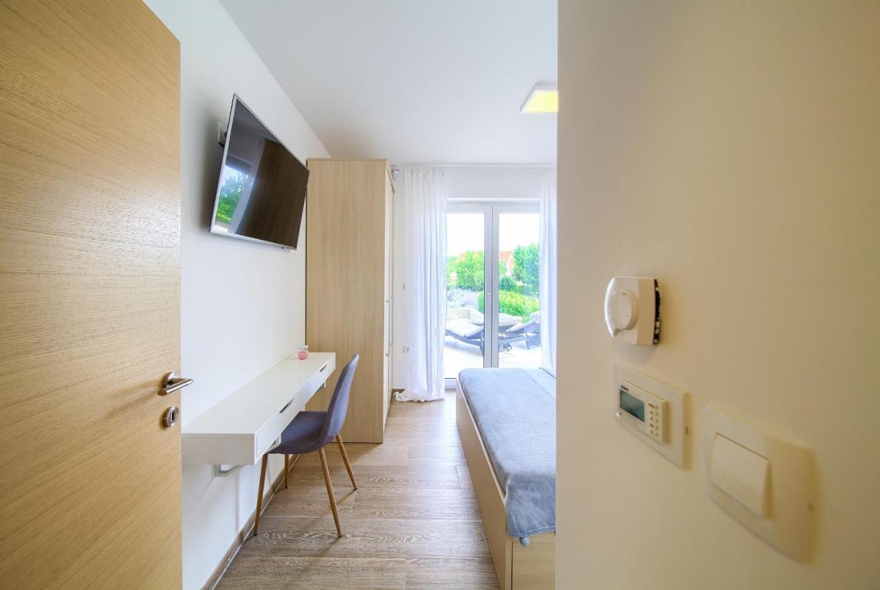 Vrh  Villa Gardena מראה חיצוני תמונה