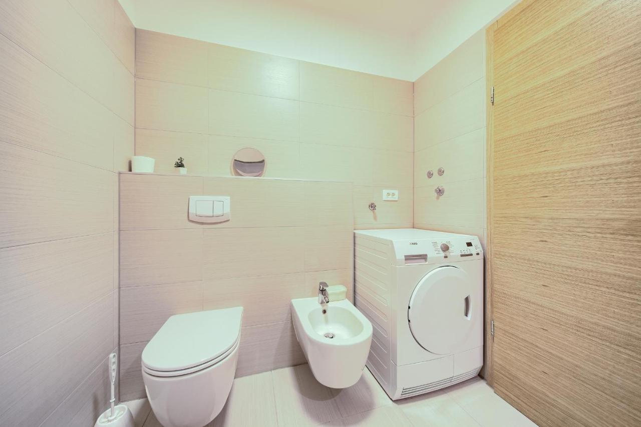 Vrh  Villa Gardena מראה חיצוני תמונה