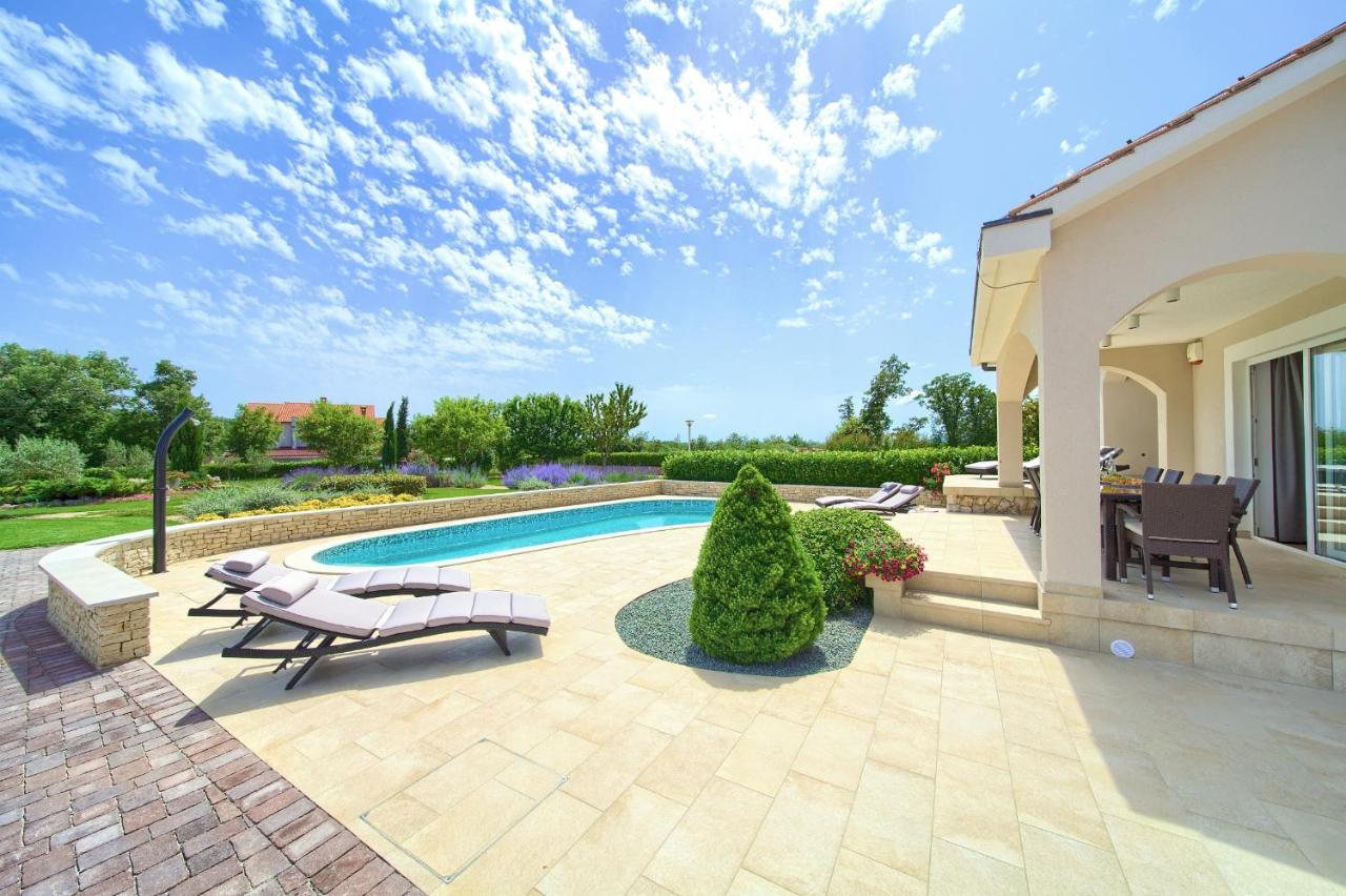 Vrh  Villa Gardena מראה חיצוני תמונה