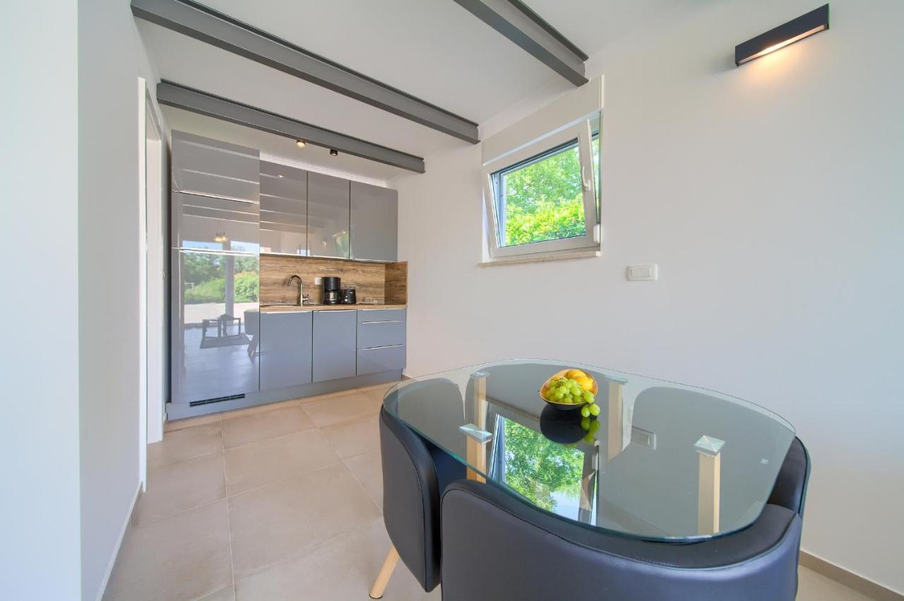 Vrh  Villa Gardena מראה חיצוני תמונה