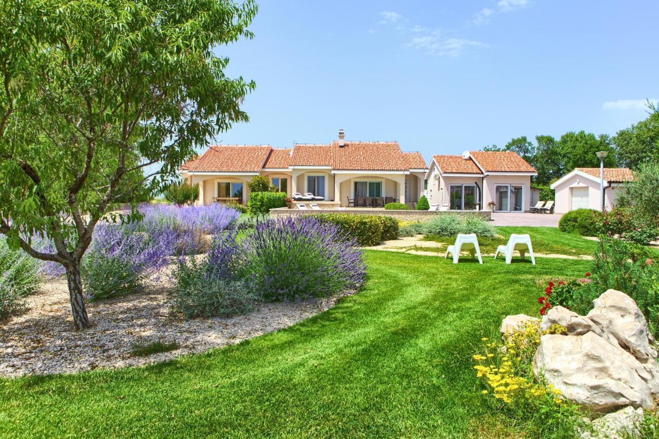 Vrh  Villa Gardena מראה חיצוני תמונה
